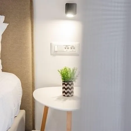 Luxury Chic Retreat *