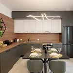 아파트 Luxury Chic Retreat 하니아