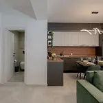아파트 Luxury Chic Retreat *