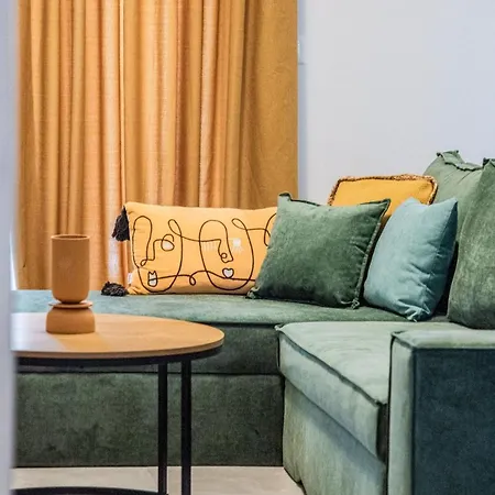 Luxury Chic Retreat 아파트 *