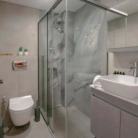 Daire Luxury Chic Retreat *